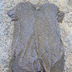 Women’s Long flowy T-shirt!